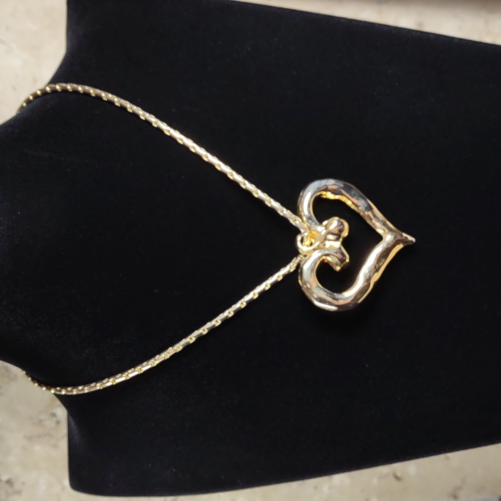 Costume Goldtone Heart Necklace